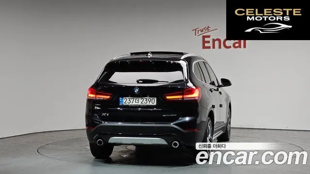 BMW X1 (F48) xDrive 20i xLine 2021 — photo 3 sur 20