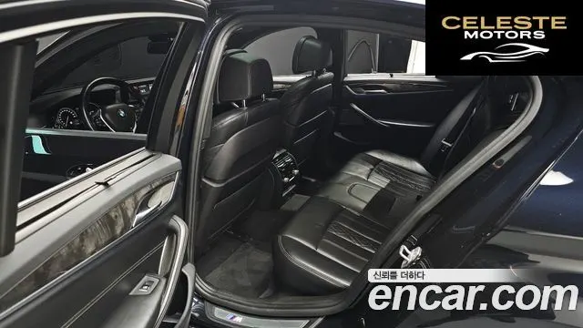 BMW Série 5 (G30) 530d M Sport Plus 2018 — photo 12 sur 26