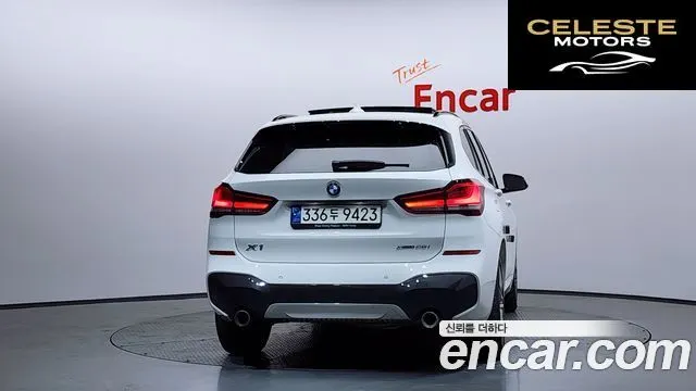 BMW X1 (F48) xDrive 20i M Sport 2021 — photo 4 sur 26