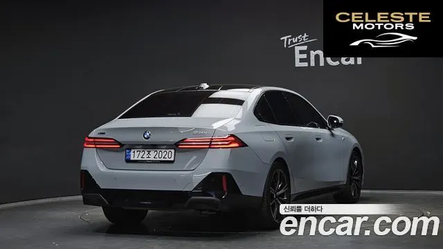 BMW Série 5 (G60) 530i xDrive M Sport 2024 — photo 2 sur 20