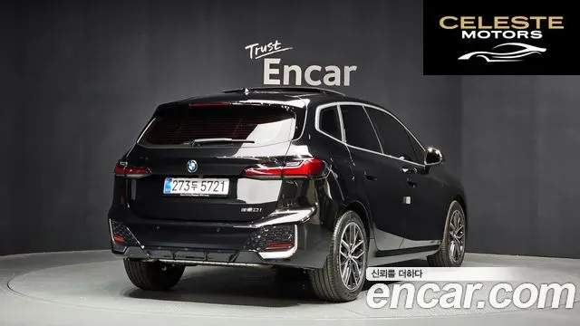 BMW Série 2 Active Tourer (U06) 220i M Sport Design 2026 — photo 2 sur 26