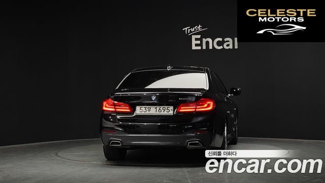 BMW Série 5 (G30) 520d M Sport 2017 — photo 4 sur 20