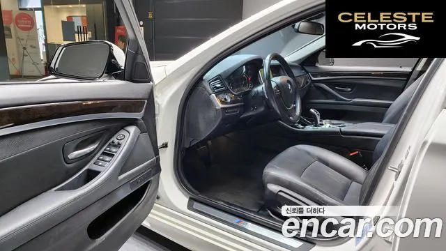 BMW Série 5 (F10) 528i xDrive M Aéro Dynamic 2016 — photo 11 sur 20