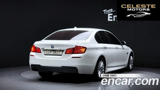 BMW Série 5 (F10) 528i xDrive M Aéro Dynamic 2016 — photo 2 sur 20