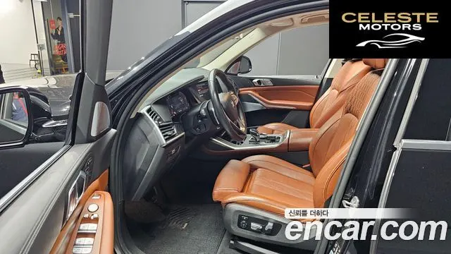 BMW X7 (G07) xDrive 40d Design Pure Excellence 6 places 2022 — photo 10 sur 26