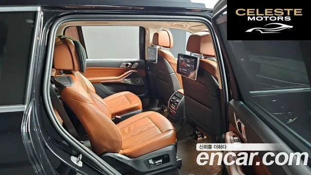 BMW X7 (G07) xDrive 40d Design Pure Excellence 6 places 2022 — photo 12 sur 26