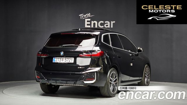 BMW Série 2 Active Tourer (U06) 220i M Sport Design 2026 — photo 2 sur 26