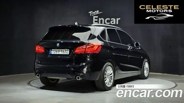 BMW Série 2 Active Tourer (F45) Joy 2020 — photo 2 sur 20