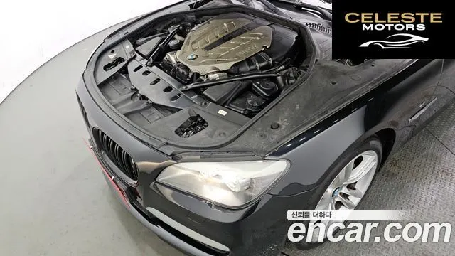 BMW Série 7 (F01) 750Li M Sport 2010 — photo 6 sur 20