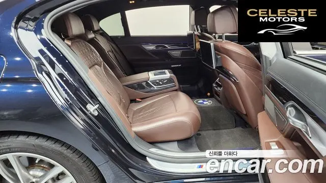 BMW Série 7 (G11) 740Li xDrive M Sport 2018 — photo 12 sur 26
