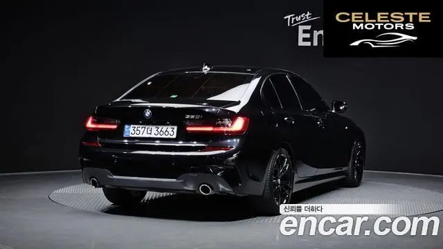 BMW Série 3 (G20) 320i M Sport 2021 — photo 2 sur 20