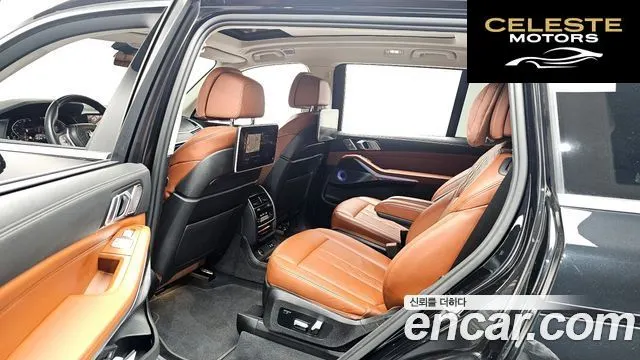 BMW X7 (G07) xDrive 40d Design Pure Excellence 6 places 2022 — photo 11 sur 20