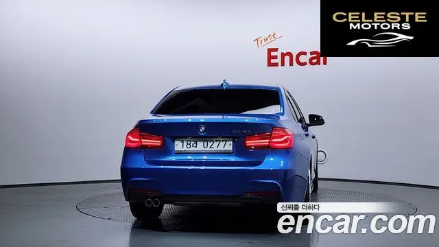 BMW Série 3 (F30) 328i M Sport 2016 — photo 4 sur 26