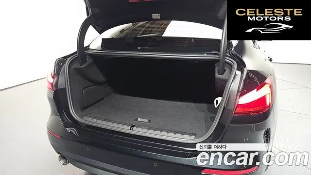 BMW Série 2 Gran Coupé (F44) 220i 2021 — photo 20 sur 20