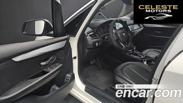 BMW Série 2 Active Tourer (F45) Luxury 2015 — photo 11 sur 20