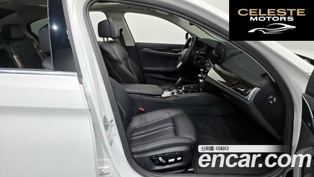 BMW Série 5 (G30) 520i Luxury 2023 — photo 11 sur 20