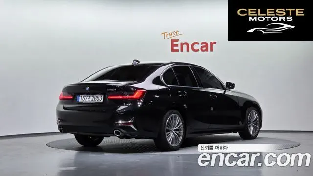BMW Série 3 (G20) 320i Luxury 2022 — photo 2 sur 20