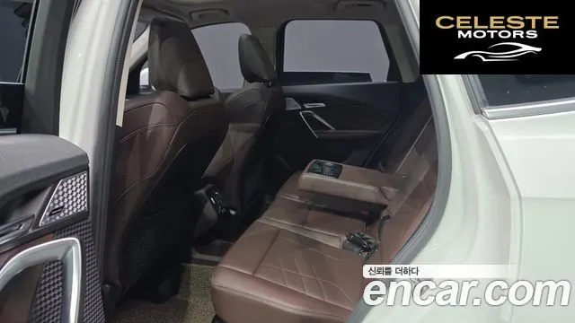 BMW X1 (U11) xDrive 20i xLine 2024 — photo 12 sur 20