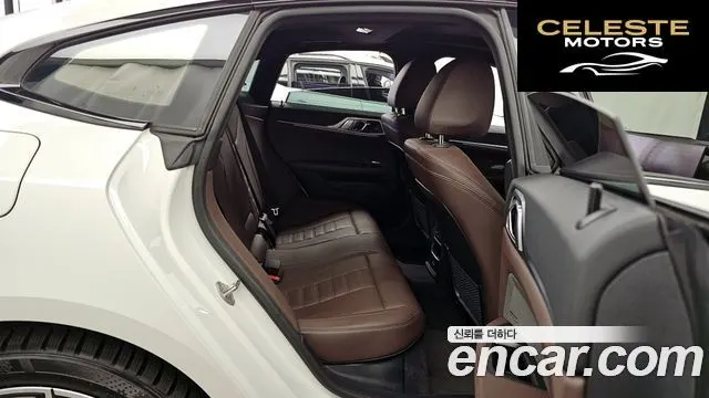 BMW i4 eDrive40 M Sport Pro 2023 — photo 12 sur 26