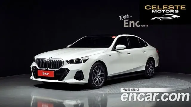 BMW Série 5 (G60) 523d M Sport 2025 — photo 1 sur 20