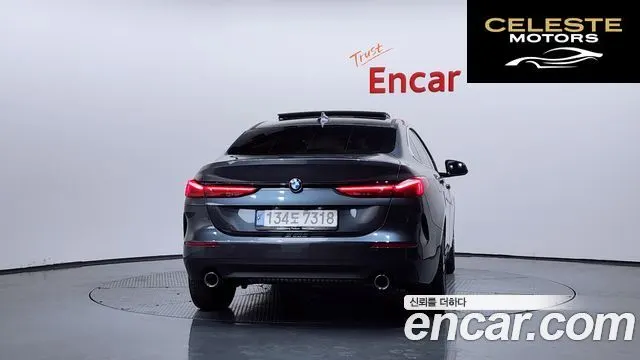 BMW Série 2 Gran Coupé (F44) 220i 2021 — photo 4 sur 26