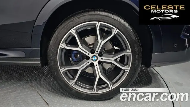 BMW X6 (G06) xDrive40i M Sport 2023 — photo 5 sur 26