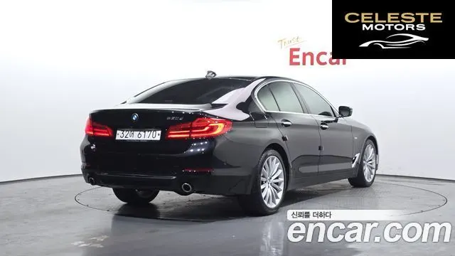 BMW Série 5 (G30) 530d Luxury Plus 2018 — photo 2 sur 20