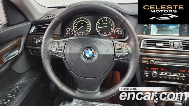 BMW Série 7 (F01) 740Li 2010 — photo 13 sur 20
