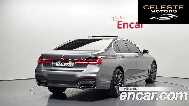 BMW Série 7 (G11) 730d xDrive M Sport 2021 — photo 2 sur 20
