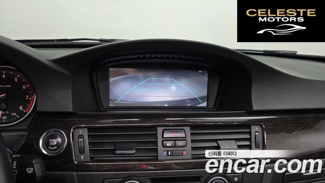 BMW Série 3 (E90) 328i Cabriolet 2010 — photo 14 sur 20