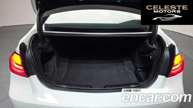 BMW Série 3 (F30) 330i M Sport 2017 — photo 19 sur 20