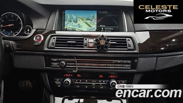 BMW Série 5 (F10) 528i xDrive 2014 — photo 14 sur 20