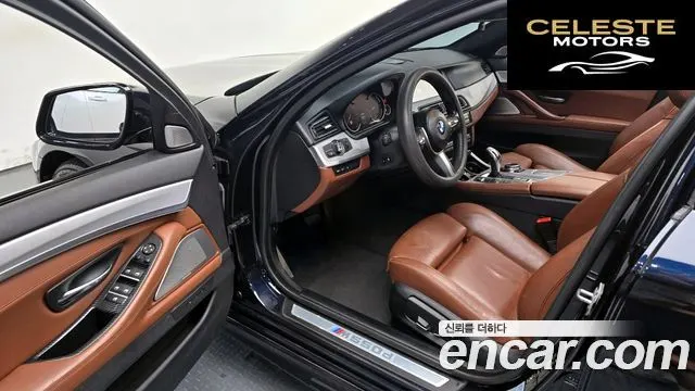 BMW Série 5 (F10) M550d xDrive 2014 — photo 11 sur 20