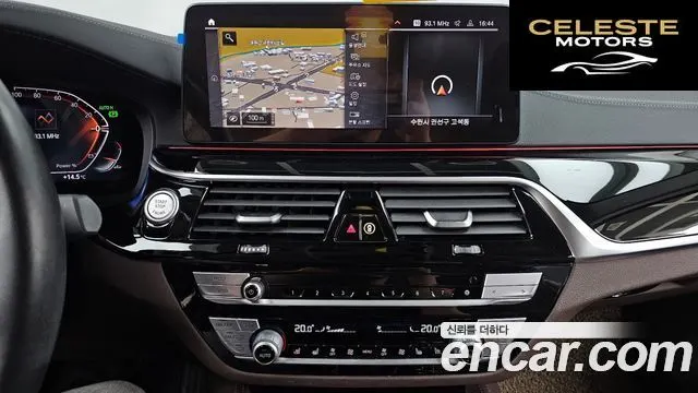 BMW Série 5 (G30) 523d Luxury 2021 — photo 13 sur 20
