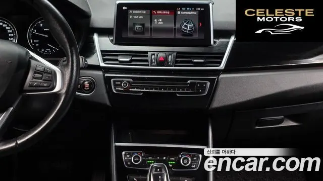 BMW Série 2 Active Tourer (F45) 2021 — photo 14 sur 20
