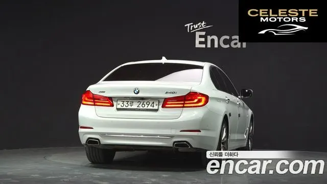 BMW Série 5 (G30) 540i xDrive Luxury Plus 2018 — photo 4 sur 26