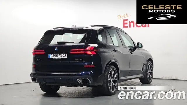 BMW X5 (G05) xDrive 40i M Sport 2025 — photo 2 sur 26