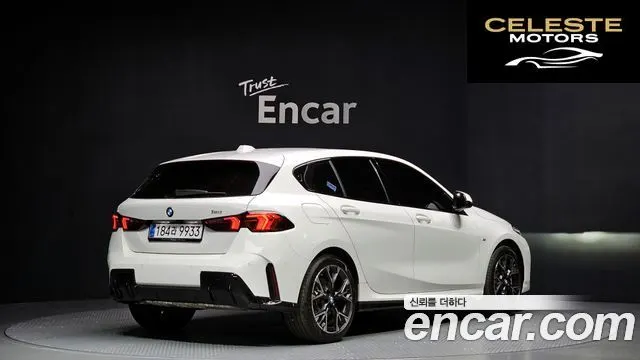 BMW Série 1 (F70) 120 M Sport 2025 — photo 2 sur 20