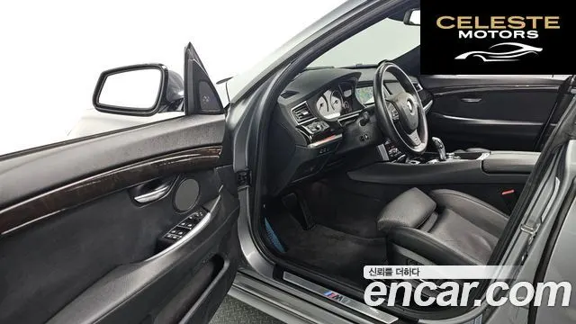 BMW Série 5 GT (F07) GT 50i xDrive 2012 — photo 11 sur 26