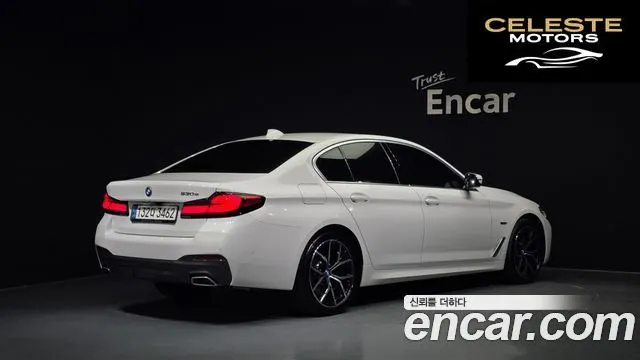 BMW Série 5 (G30) 530e M Sport 2022 — photo 2 sur 20