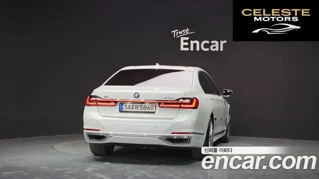 BMW Série 7 (G11) 740Li xDrive Design Pure Excellence 2021 — photo 3 sur 26