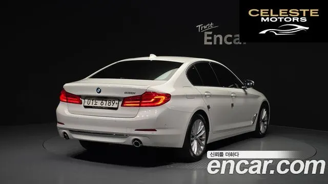 BMW Série 5 (G30) 530i Luxury Plus 2019 — photo 2 sur 20