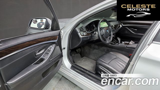 BMW Série 5 (F10) 528i xDrive 2014 — photo 10 sur 20