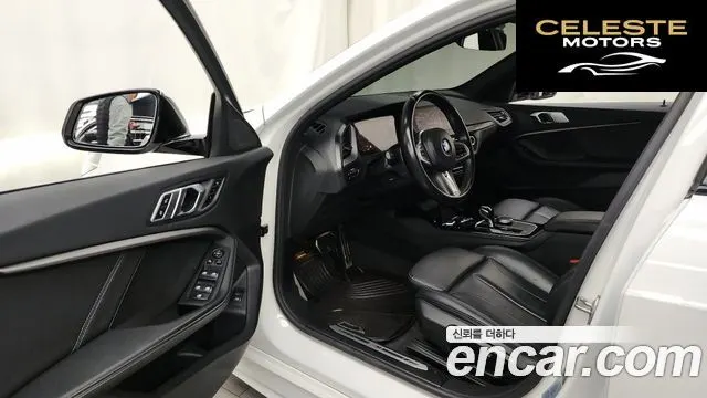 BMW Série 1 (F40) 120i M Sport 2022 — photo 13 sur 34