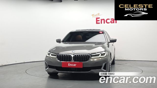 BMW Série 5 (G30) 520i Luxury 2022 — photo 3 sur 20