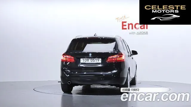 BMW Série 2 Active Tourer (F45) Joy 2016 — photo 4 sur 20