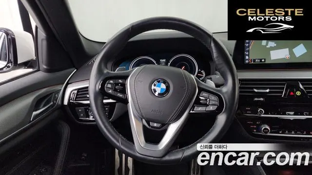 BMW Série 5 (G30) 530i xDrive M Sport 2018 — photo 13 sur 20