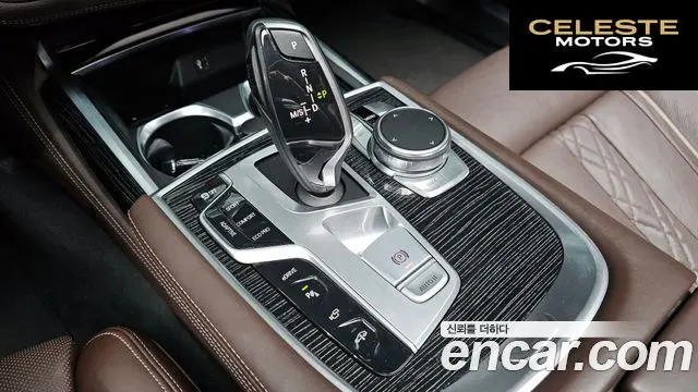BMW Série 7 (G11) 740e iPerformance M Sport 2018 — photo 9 sur 20
