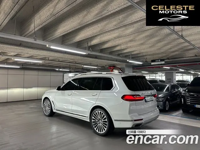 BMW X7 (G07) xDrive 40i Design Pure Excellence 6 places 2021 — photo 2 sur 26