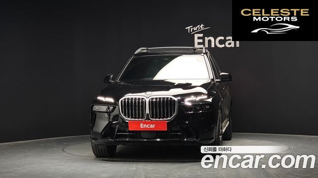 BMW X7 (G07) xDrive 40i M Sport 6 places 2025 — photo 3 sur 36